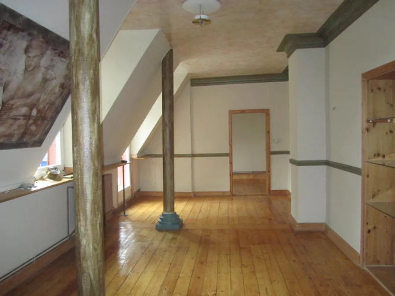 3 room apartment with 100 m² in Frankfurt am Main – Photo 2