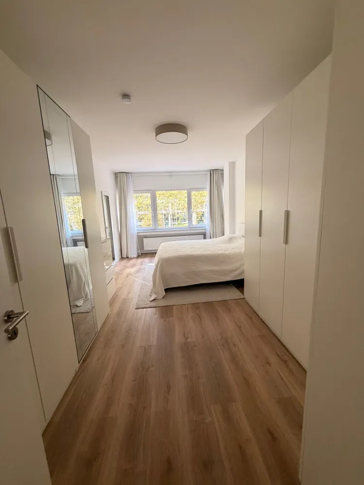 5 Zimmer Wohnung mit 121 m² in Düsseldorf – Bild 4
