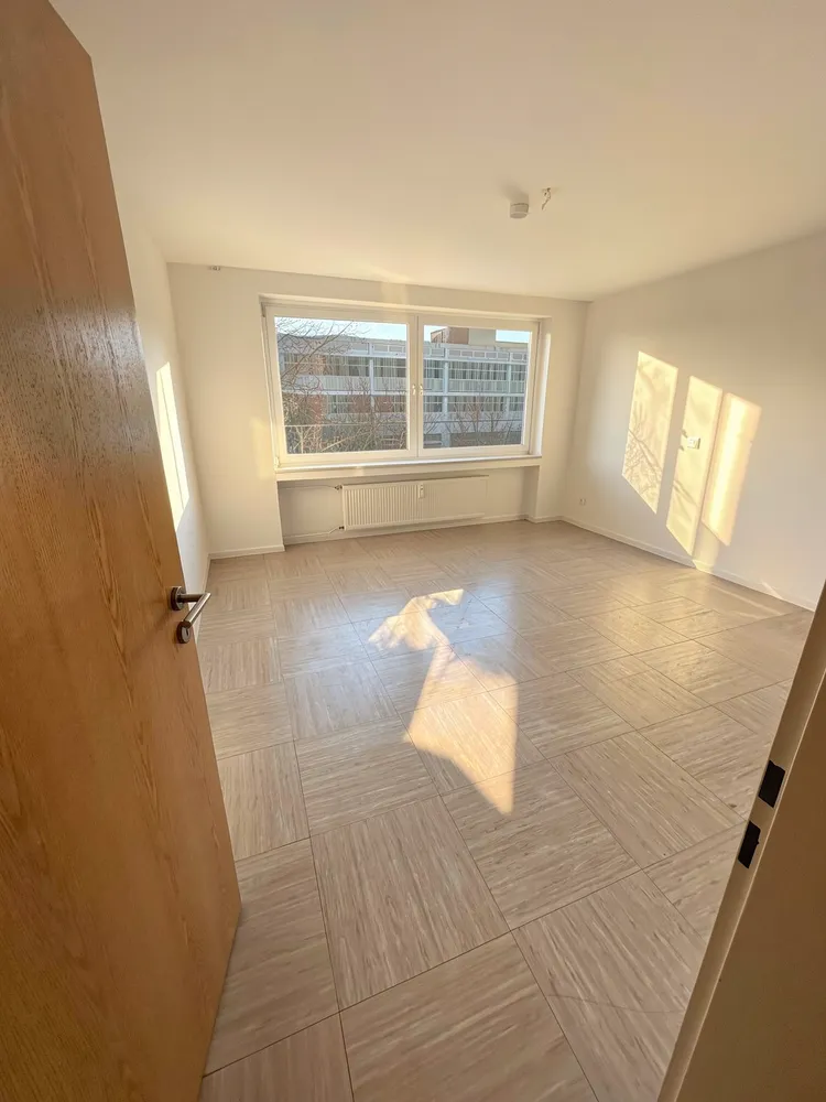 2 Zimmer Wohnung mit 72 m² in Aachen – Bild 2