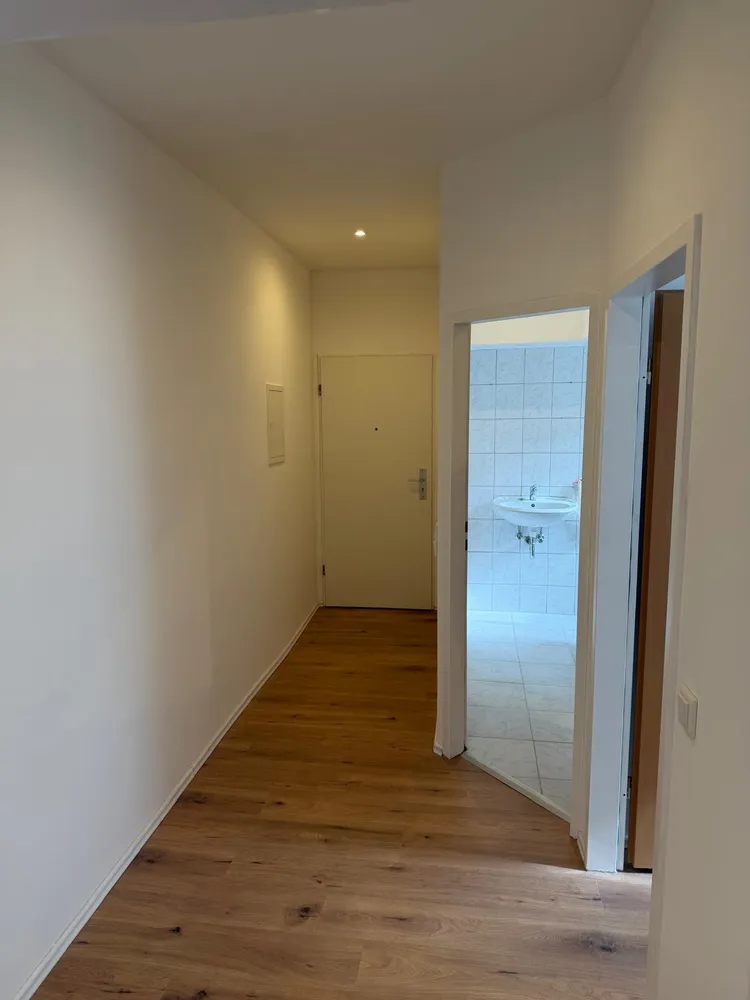 2 Zimmer Wohnung mit 55 m² in Krefeld – Bild 1