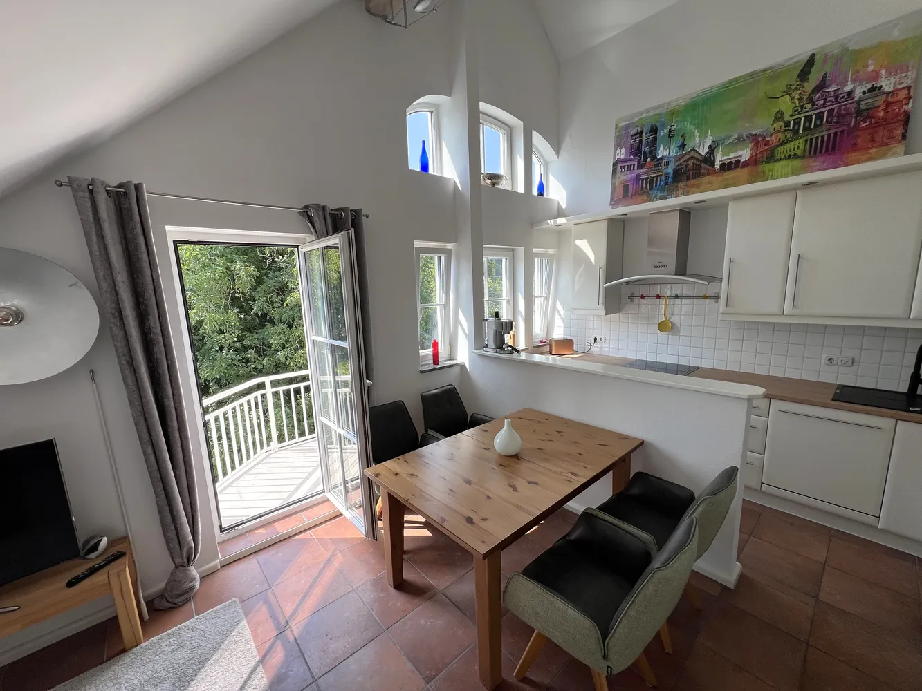 4 Zimmer Wohnung mit 80 m² in München – Bild 9
