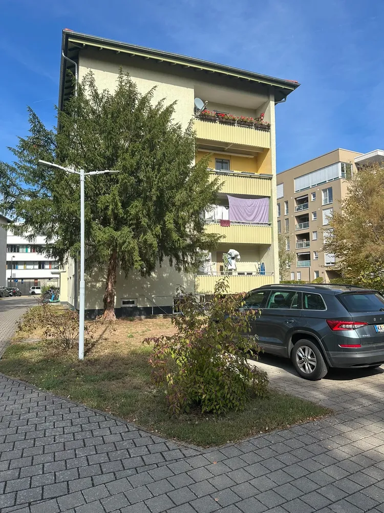 4 Zimmer Wohnung mit 90 m² in Karlsruhe – Bild 9