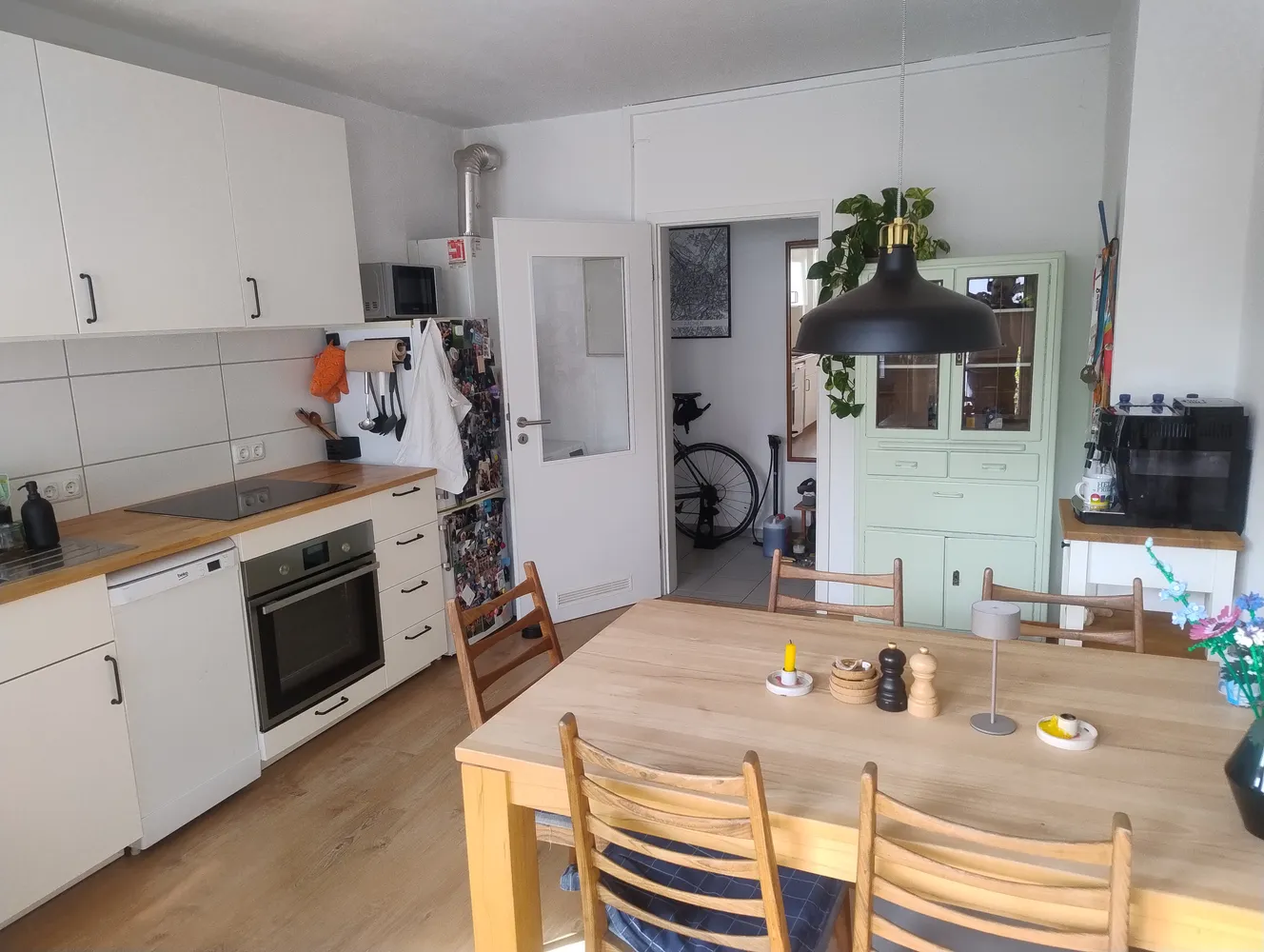 2 Zimmer Wohnung mit 70 m² in Aachen – Bild 2