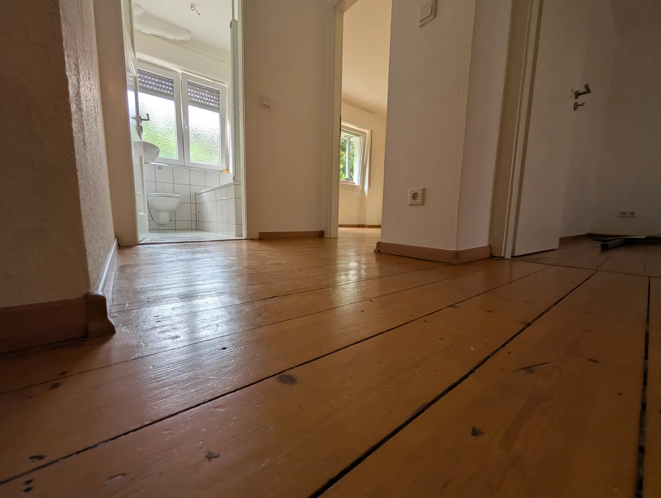 3 Zimmer Wohnung mit 65 m² in Wiesbaden – Bild 3