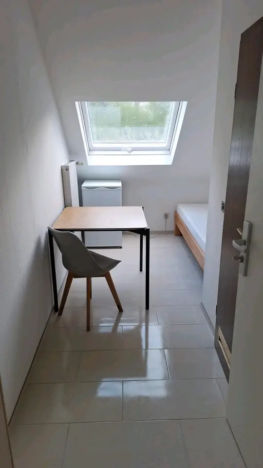 WG-Zimmer mit 12 m² in Aschaffenburg – Bild 3