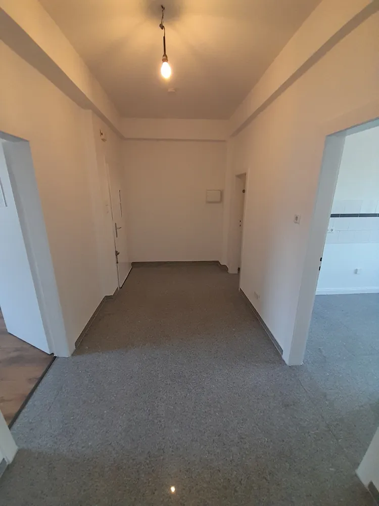 3 Zimmer Wohnung mit 81 m² in Düsseldorf – Bild 2