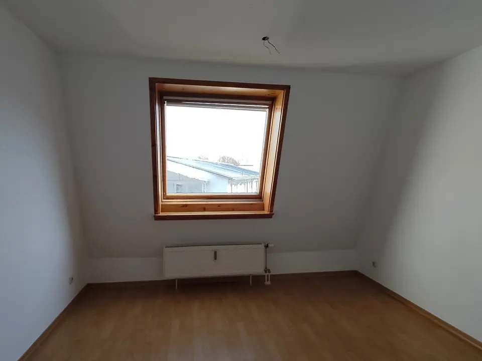 2 Zimmer Wohnung mit 53 m² in Plauen – Bild 6