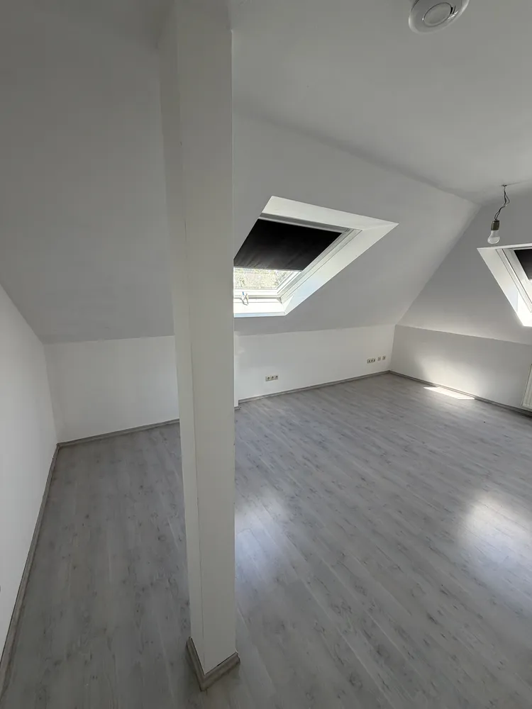 4 Zimmer Wohnung mit 87 m² in Frankfurt am Main – Bild 6