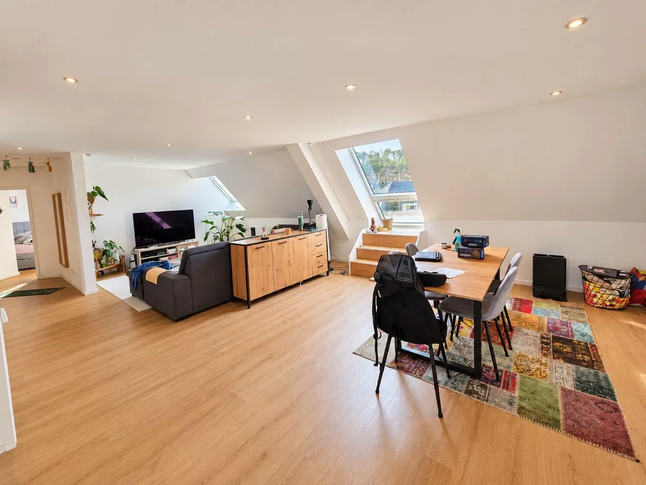 3 Zimmer Wohnung mit 100 m² in Kaiserslautern – Bild 3