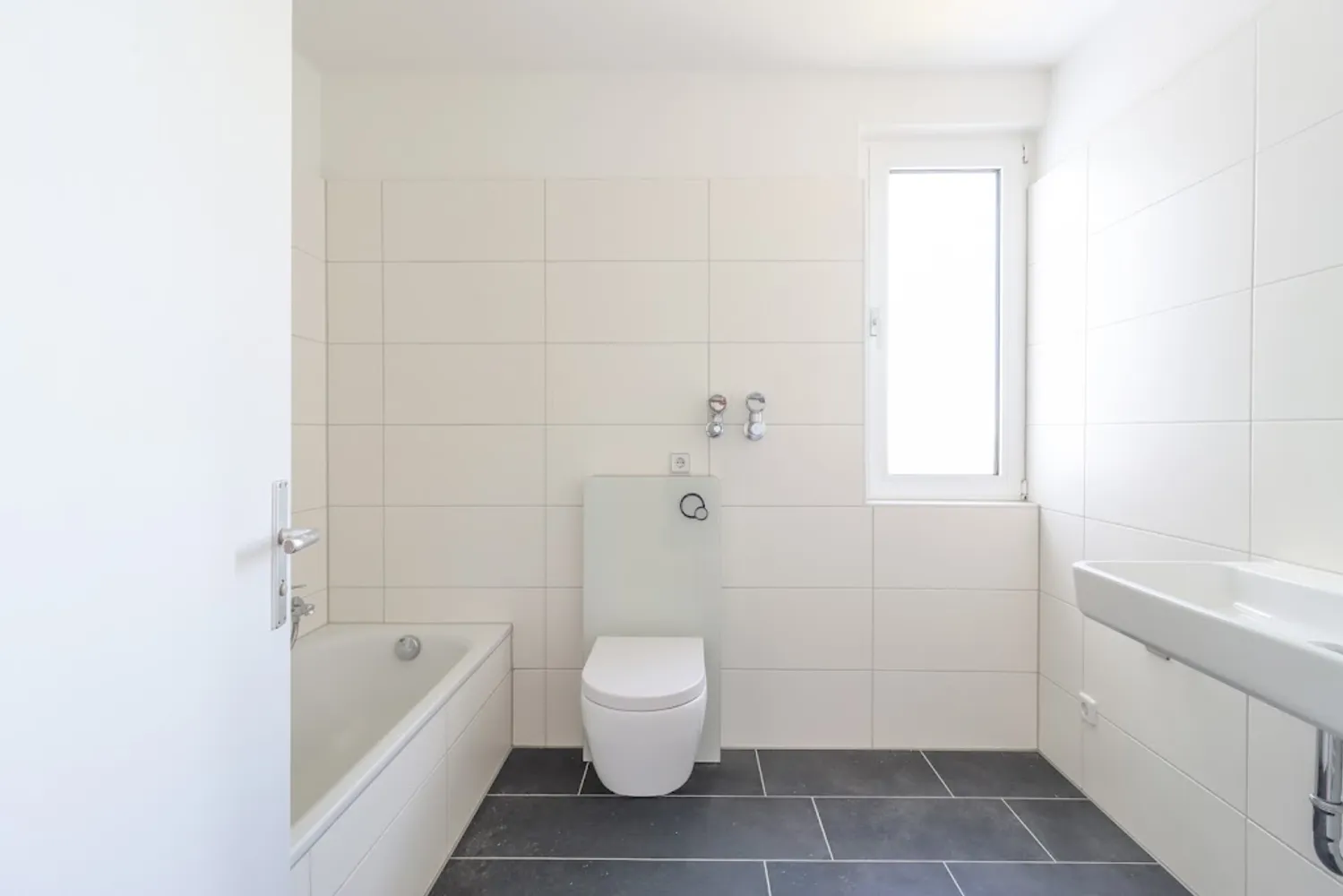 4 Zimmer Wohnung mit 132 m² in Frankfurt am Main – Bild 8