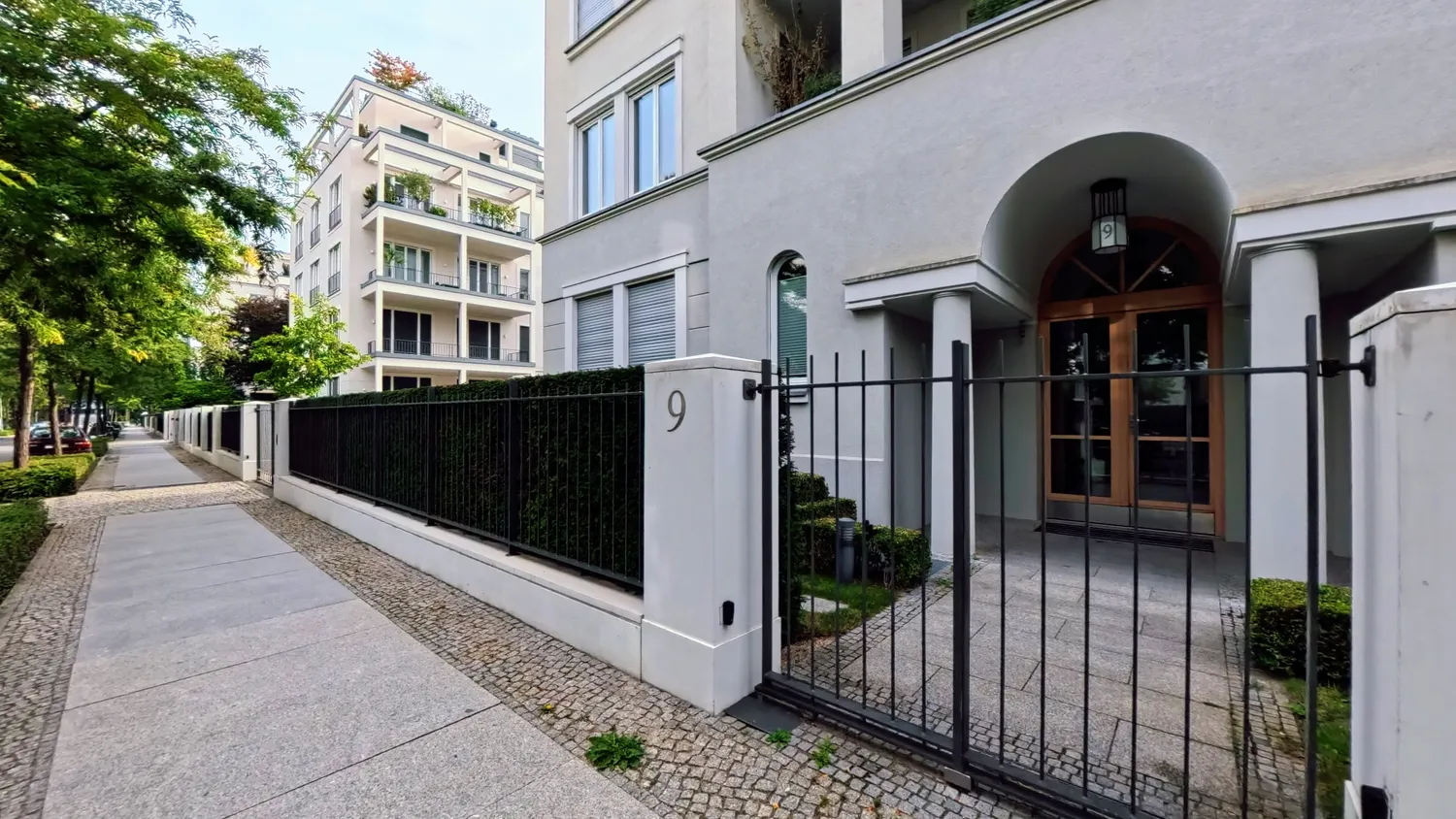 3 Zimmer Wohnung mit 112 m² in Berlin – Bild 4