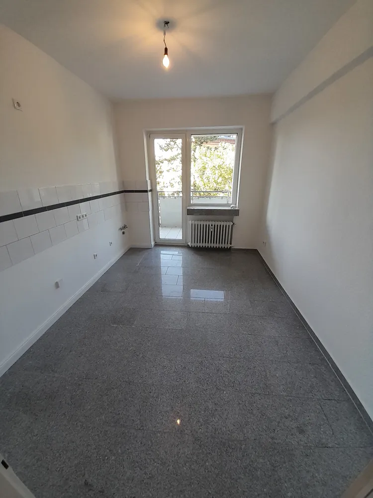 3 Zimmer Wohnung mit 81 m² in Düsseldorf – Bild 4