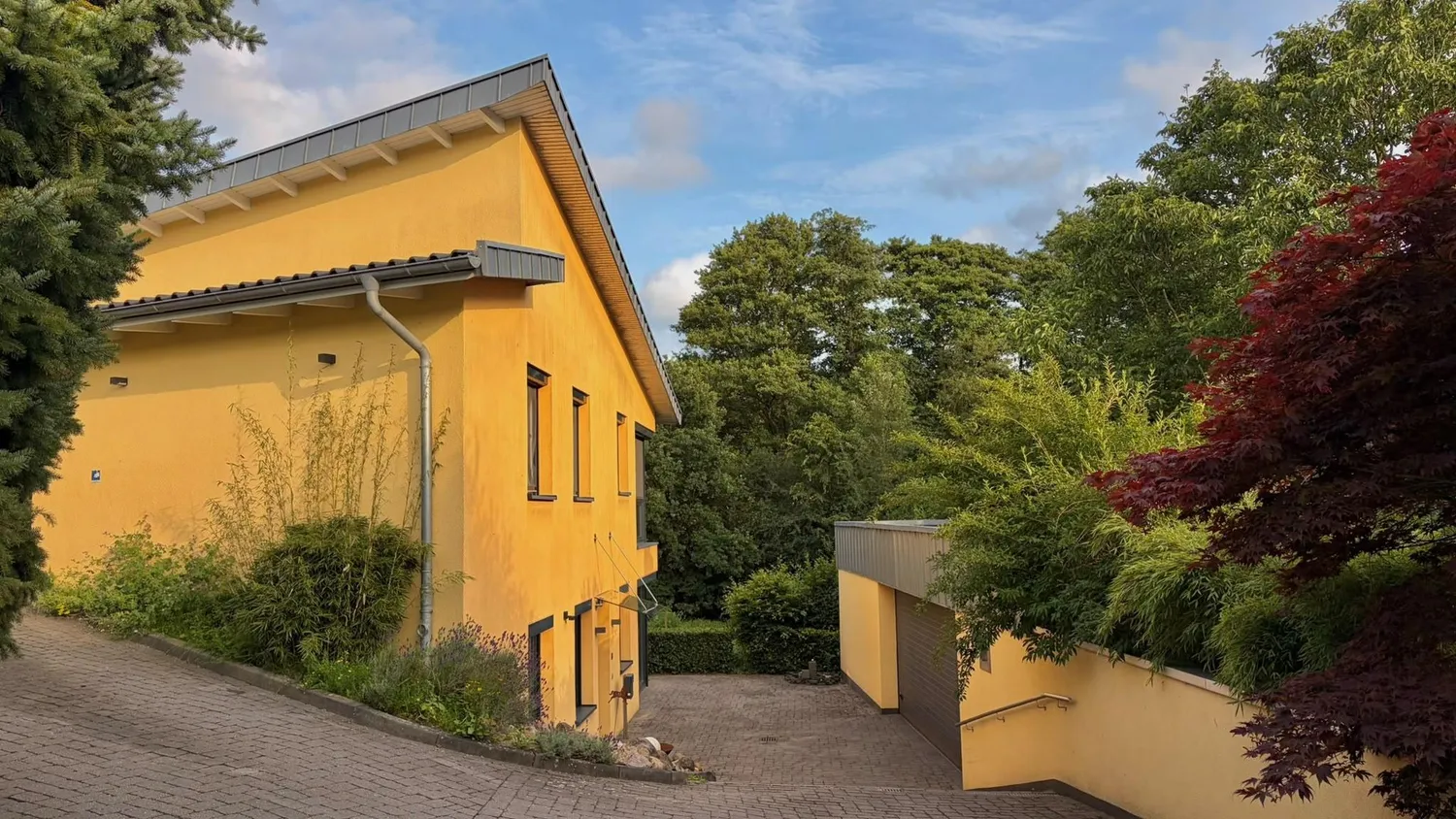 5 Zimmer Wohnung mit 149 m² in Stade – Bild 1