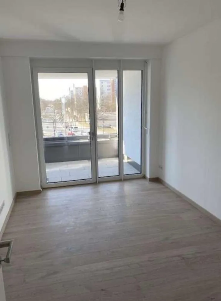 4 Zimmer Wohnung mit 94 m² in München – Bild 6