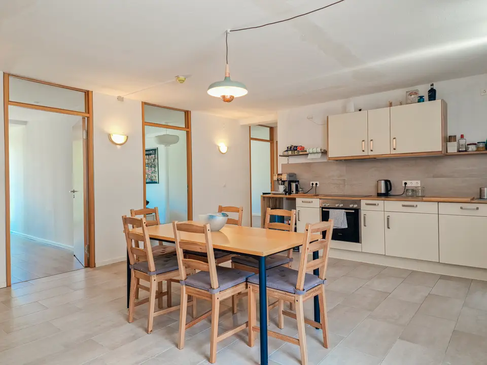 6 Zimmer Wohnung mit 171 m² in Weißenfels – Bild 9