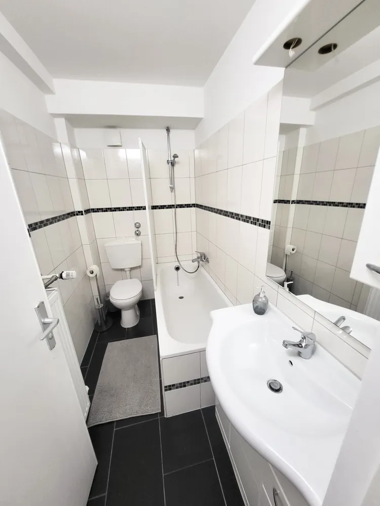 1 Zimmer Wohnung mit 25 m² in Düsseldorf – Bild 11
