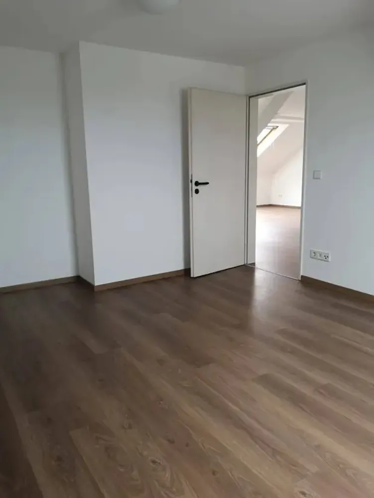 3 Zimmer Wohnung mit 93 m² in Neu-Ulm – Bild 4