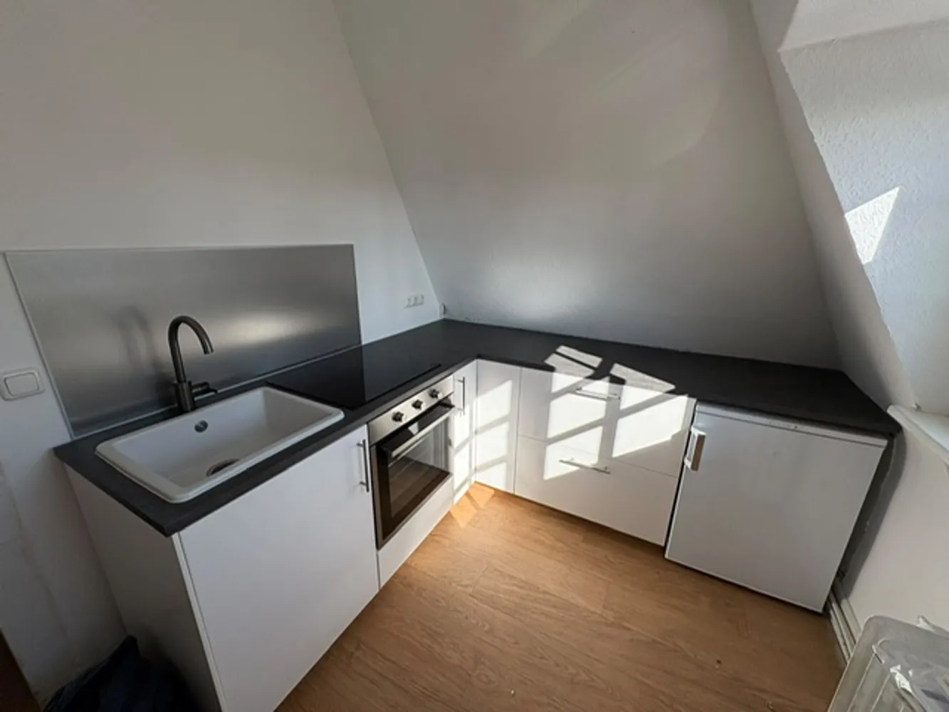 3 Zimmer Wohnung mit 75 m² in Köln – Bild 2