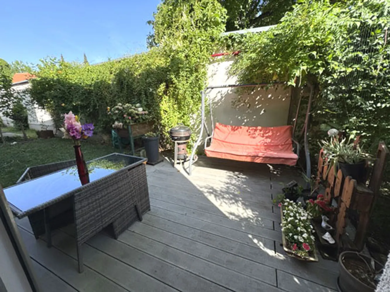2 Zimmer Wohnung mit 65 m² in Dresden – Bild 1