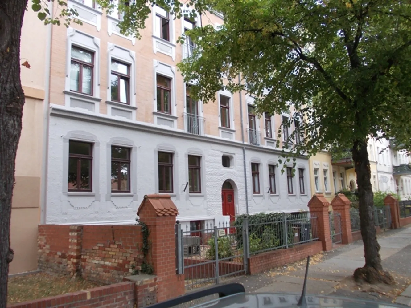 1 Zimmer Wohnung mit 30 m² in Halle (Saale) – Bild 1
