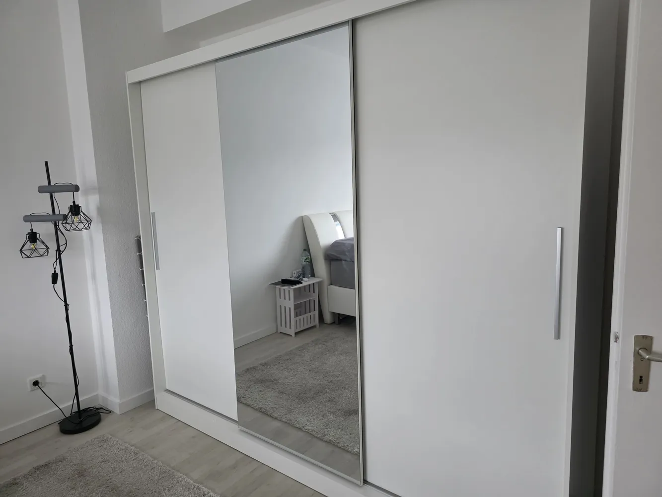 2 Zimmer Wohnung mit 68 m² in Düsseldorf – Bild 2