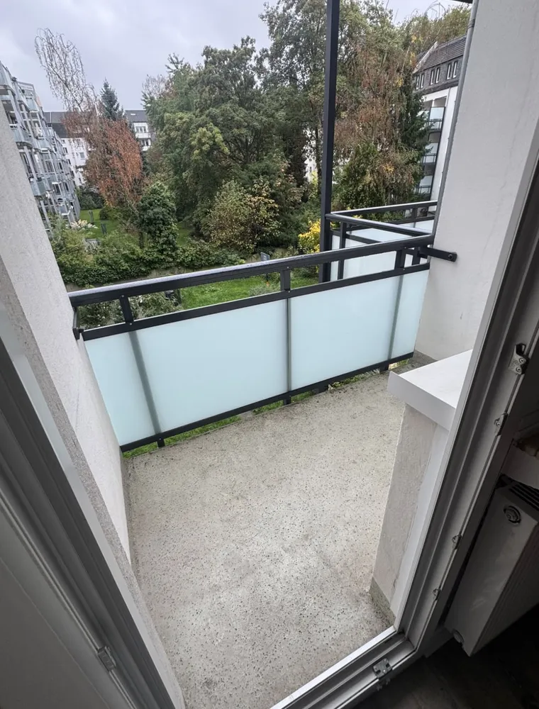 2 room apartment with 64 m² in Duisburg – Photo 6