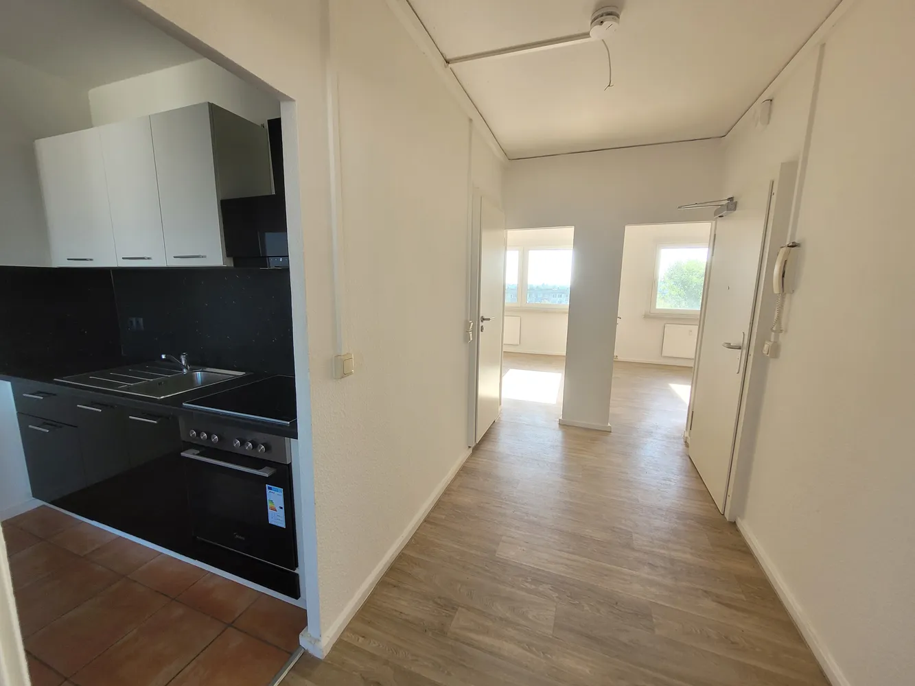 4 Zimmer Wohnung mit 70 m² in Halle (Saale) – Bild 5