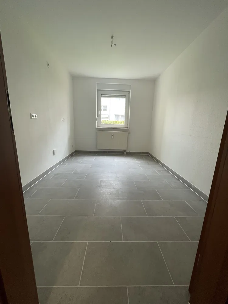 3 Zimmer Wohnung mit 80 m² in Sonneberg – Bild 3