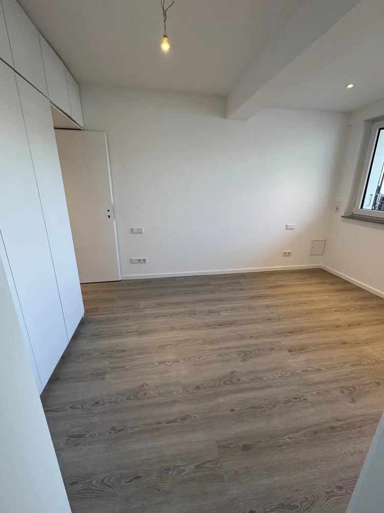2 Zimmer Wohnung mit 82 m² in Düsseldorf – Bild 8