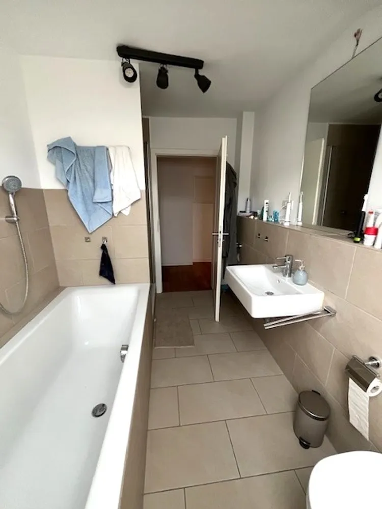 5 Zimmer Wohnung mit 116 m² in Wiesbaden – Bild 4