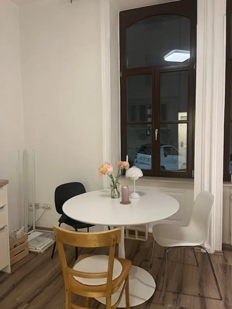 2 Zimmer Wohnung mit 30 m² in Wiesbaden – Bild 4