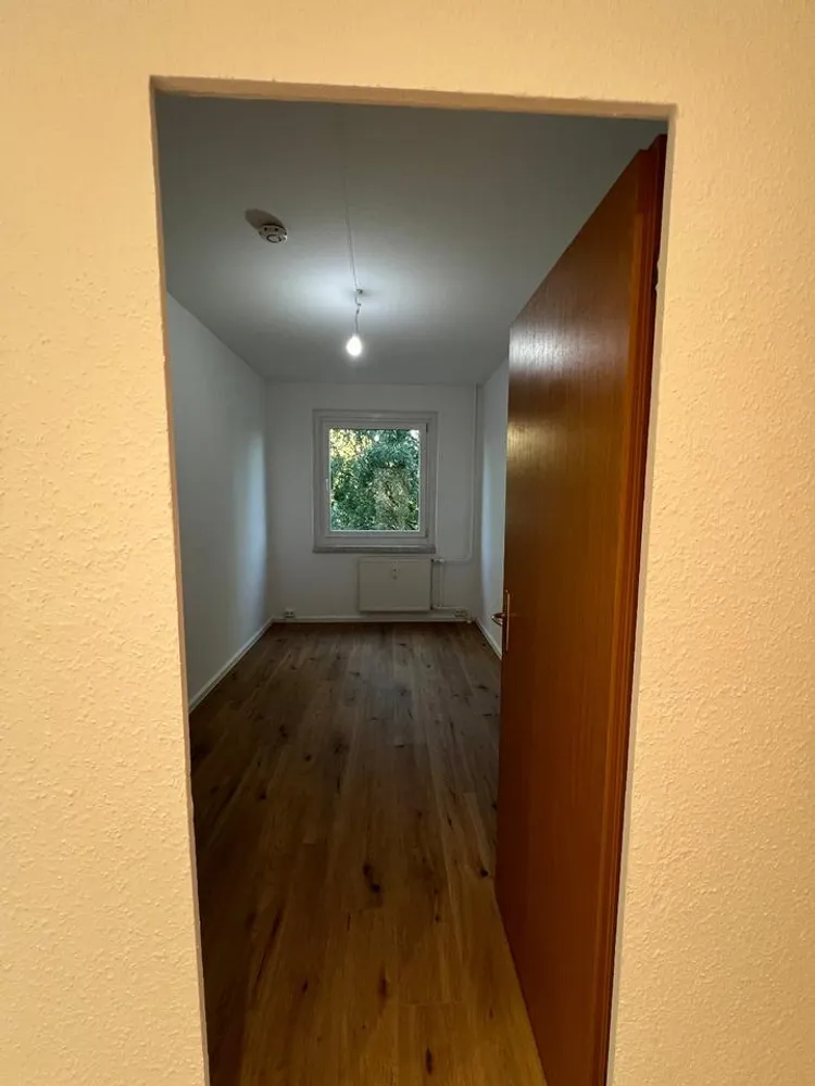 4 room apartment with 69 m² in Chemnitz – Photo 6