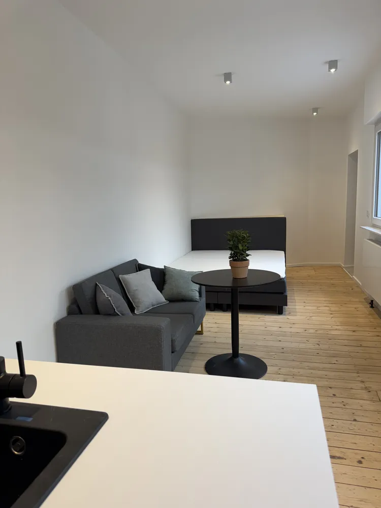 1 room apartment with 27 m² in Bonn – Photo 1