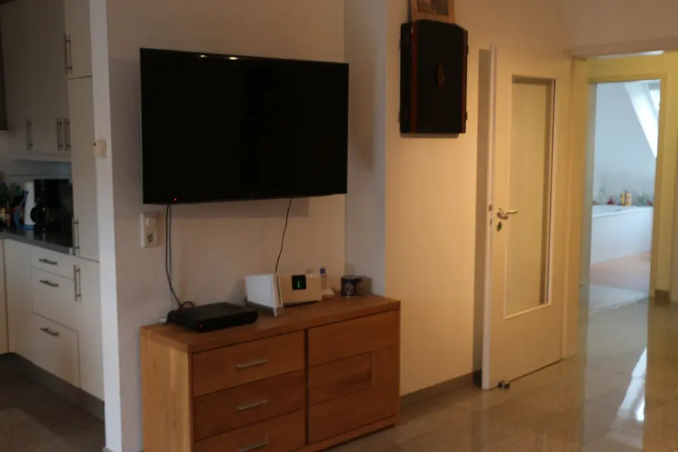 3 Zimmer Wohnung mit 95 m² in Mainz – Bild 3