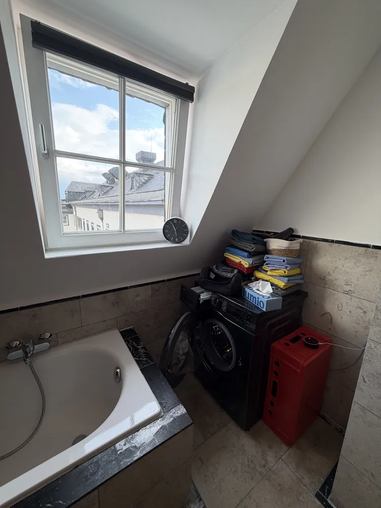 2 Zimmer Wohnung mit 65 m² in Köln – Bild 8