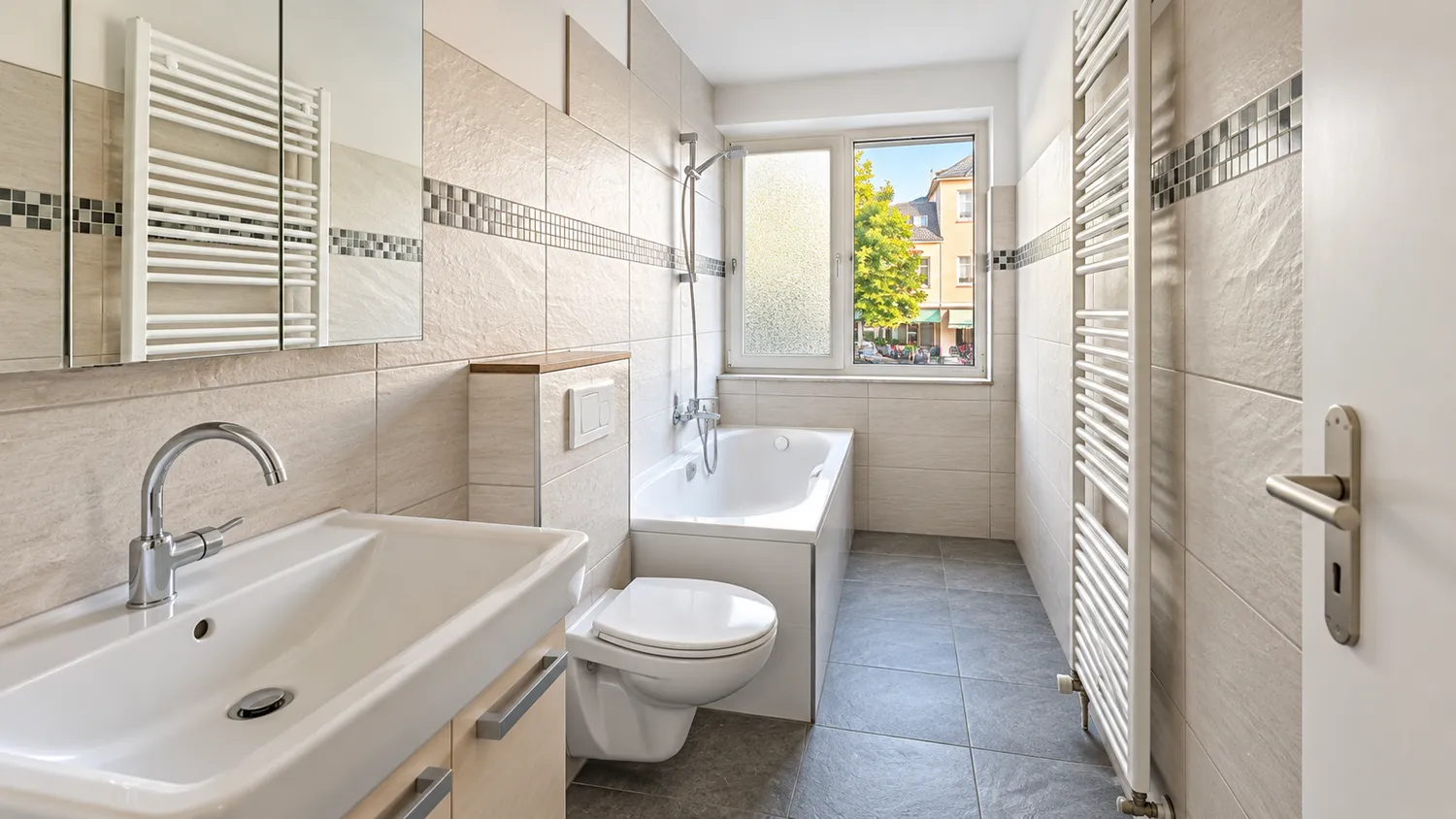 2 Zimmer Wohnung mit 65 m² in Frankfurt am Main – Bild 4