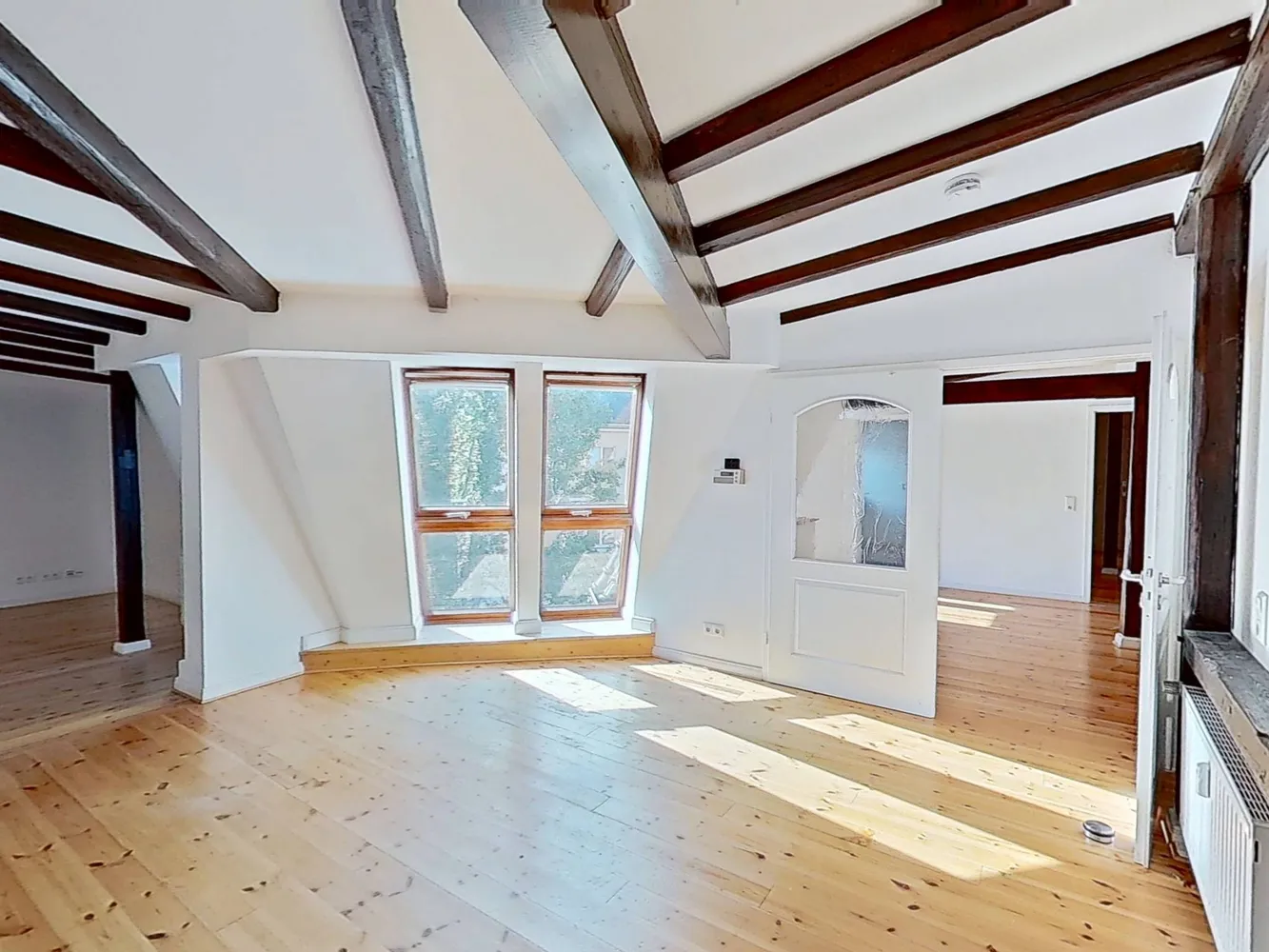 6 room apartment with 193 m² in Magdeburg – Photo 2