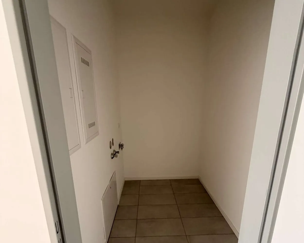 2 Zimmer Wohnung mit 65 m² in Duisburg – Bild 7