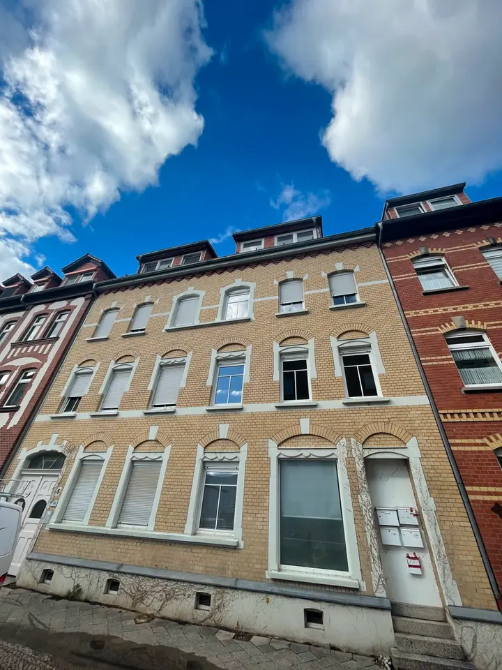 4 Zimmer Wohnung mit 83 m² in Erfurt – Bild 1