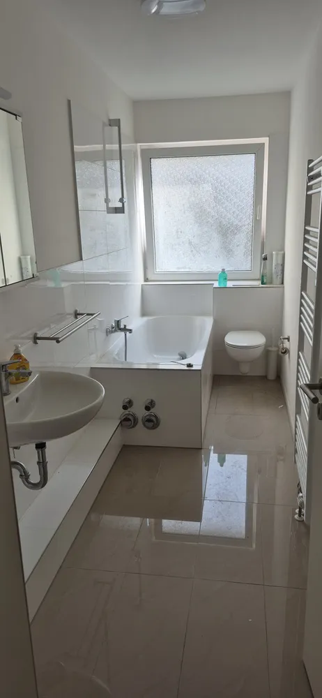 2 room apartment with 56 m² in Cologne – Photo 2