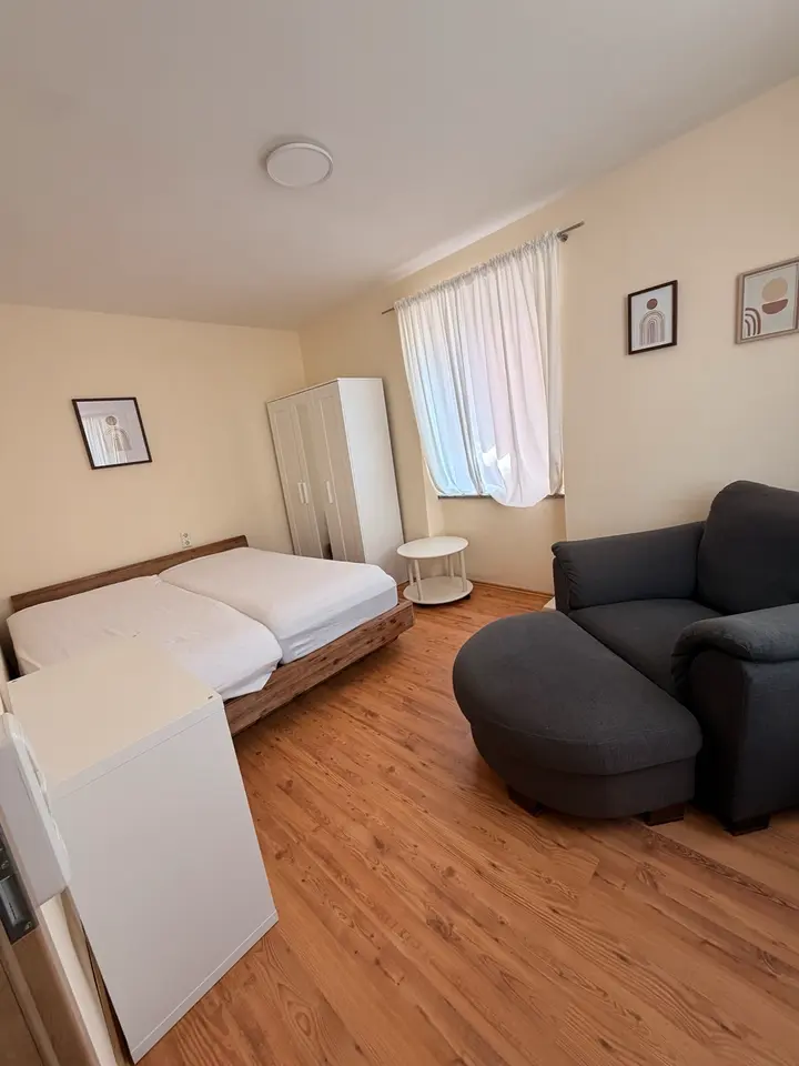 2 Zimmer Wohnung mit 40 m² in Hof – Bild 2