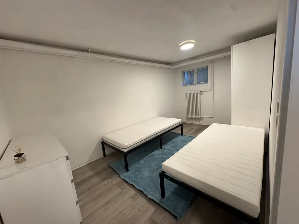 10 Zimmer Wohnung mit 220 m² in München – Bild 2