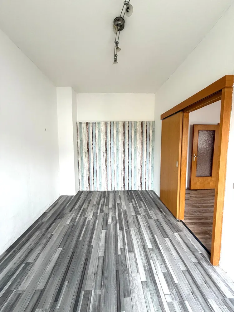 3 Zimmer Wohnung mit 85 m² in Duisburg – Bild 2