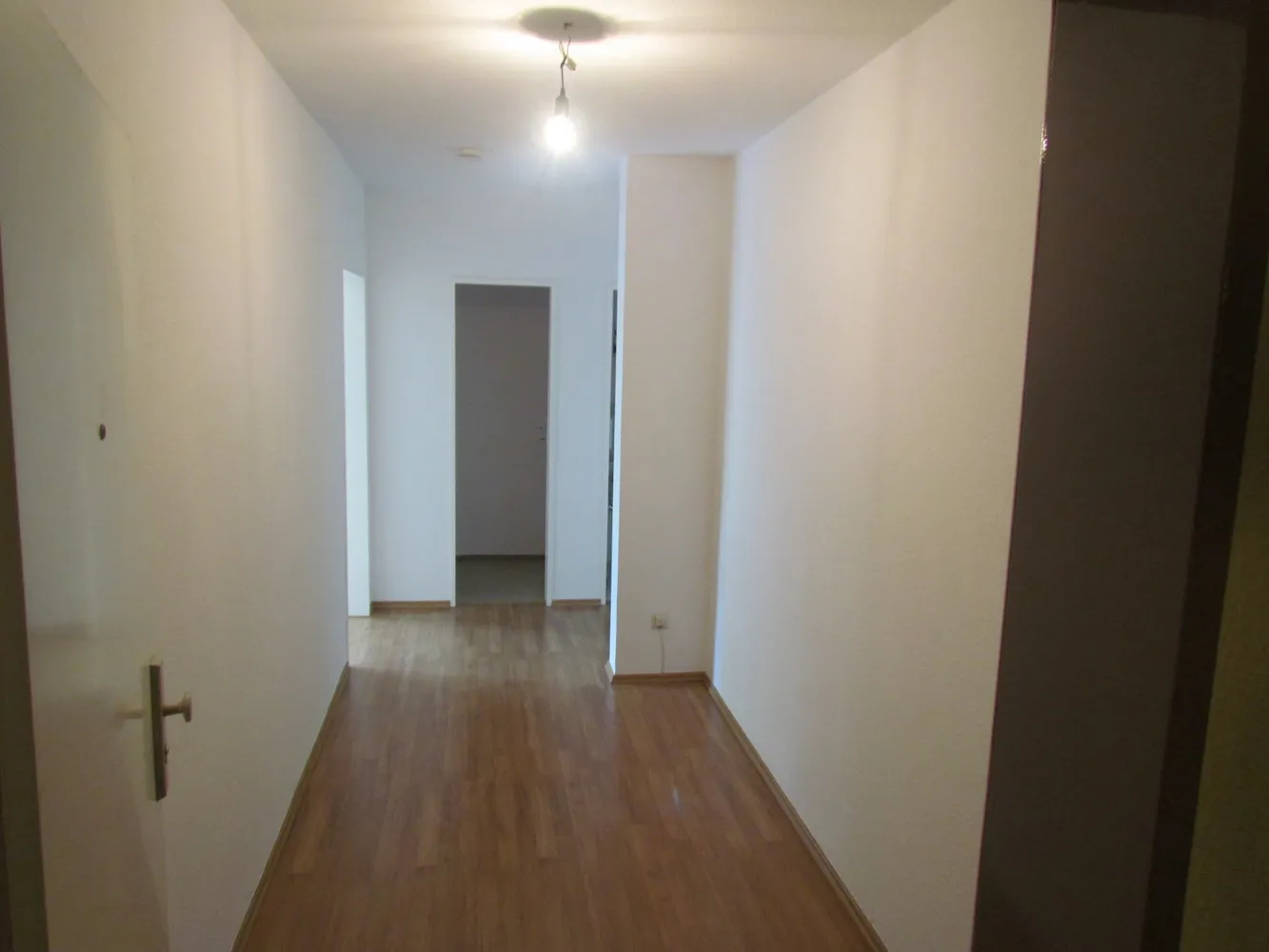 3 Zimmer Wohnung mit 86 m² in Neuss – Bild 4