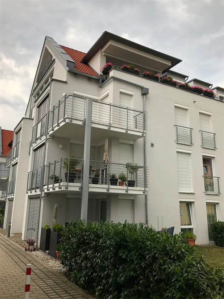 6 Zimmer Wohnung mit 170 m² in Coburg – Bild 2