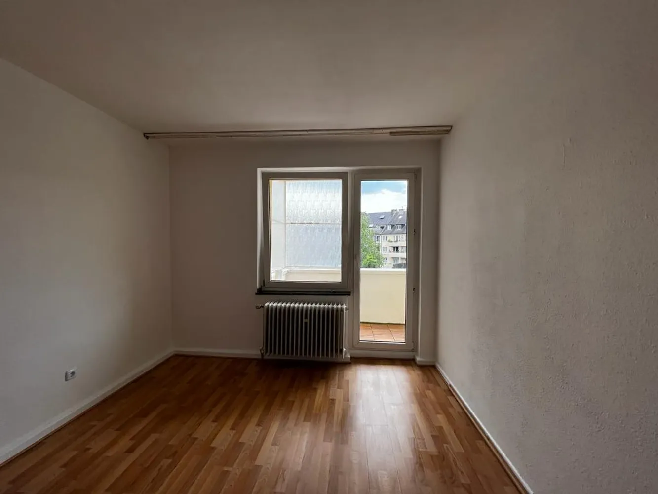4 room apartment with 99 m² in Düsseldorf – Photo 9