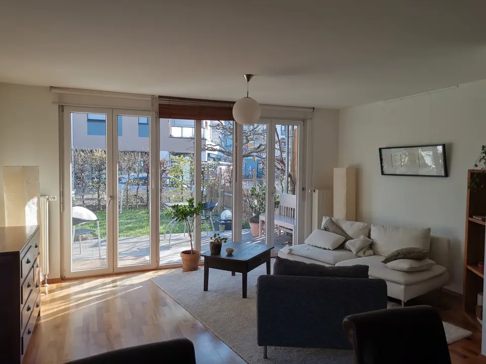 WG-Zimmer mit 133 m² in Freiburg im Breisgau – Bild 1