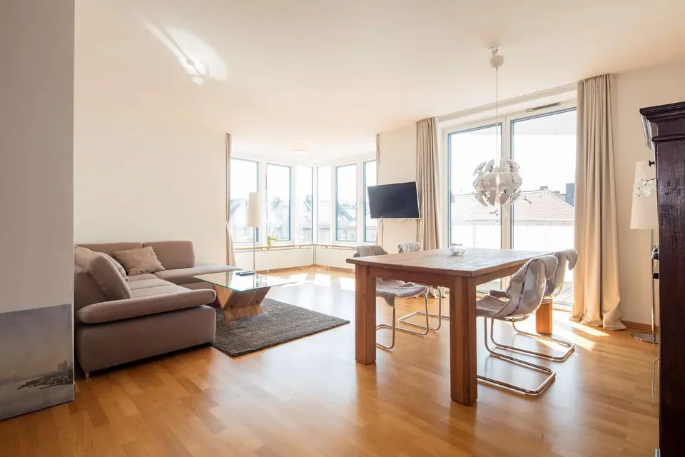 2 Zimmer Wohnung mit 64 m² in München – Bild 8