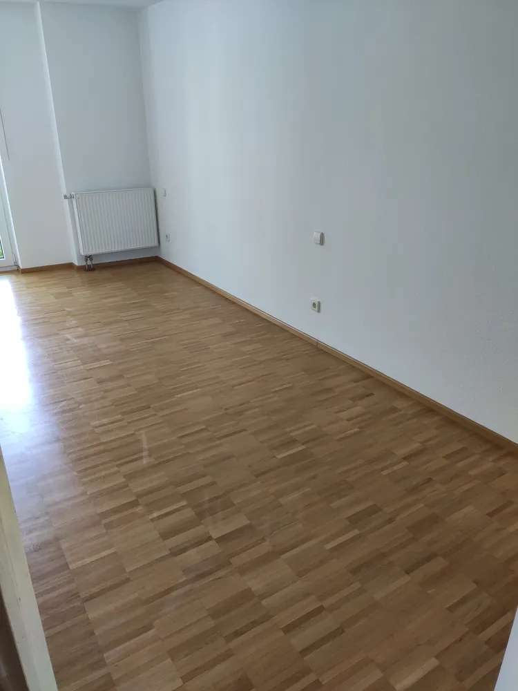 2 Zimmer Wohnung mit 89 m² in Stuttgart – Bild 2