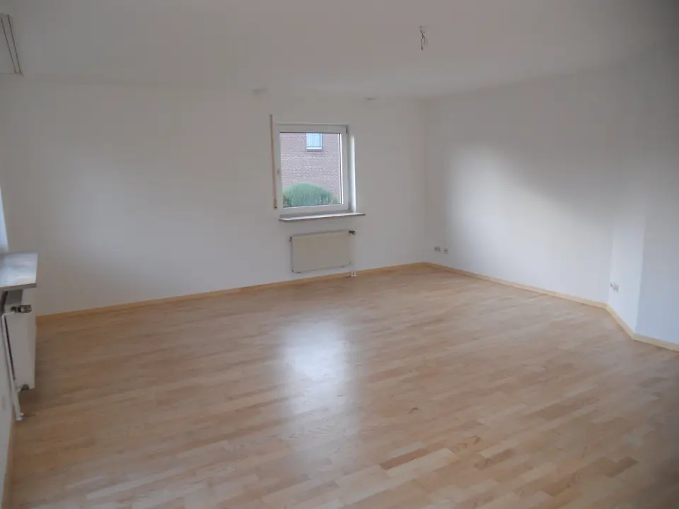 3 room apartment with 90 m² in Celle – Photo 2